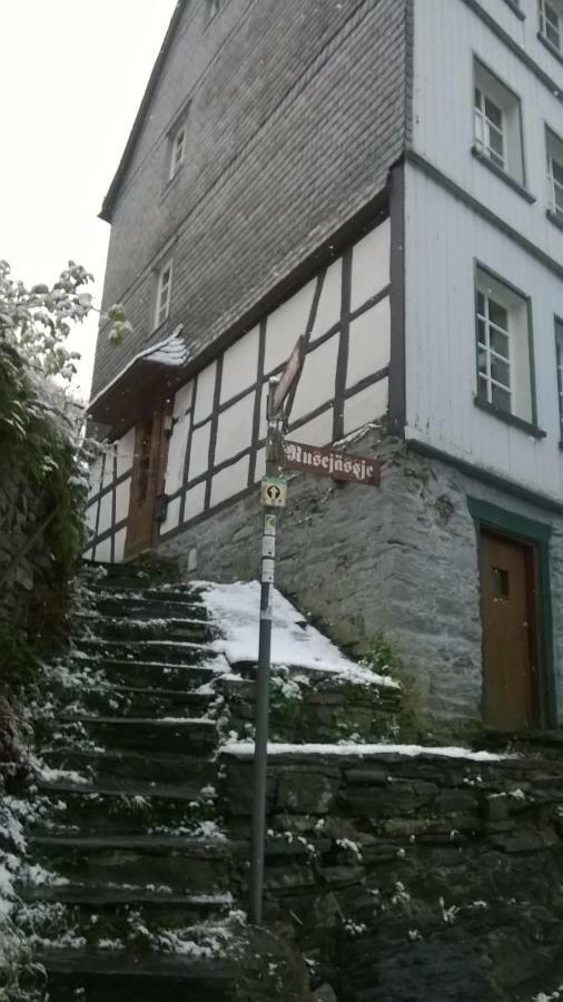 Haus Am Oberen Muehlenberg Mit Gartennutzung Monschau Dış mekan fotoğraf